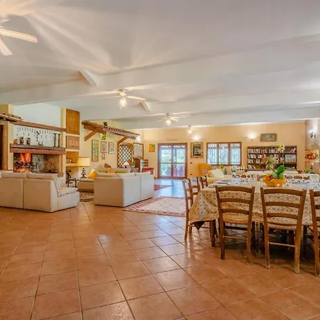 7 Bedroom Amazing In